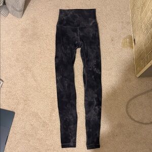 Lululemon black and gray tye dye leggings